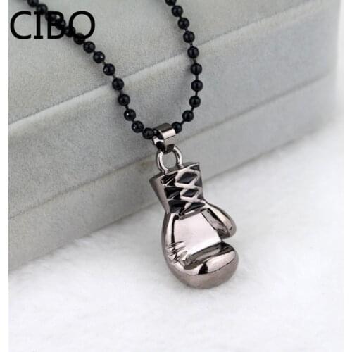 2019 New Cool Cute Boxing Gloves Key Chain Bag Pendant Key Ring Sport Key Chain Fist Keychain Boxer Golvers Keychain