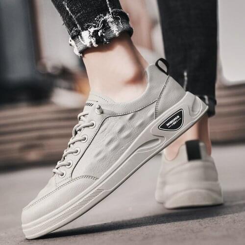 2021 Mens Korean New Anti Slip Light Walking Off White Shoes Fashion Leisure Breathable Student Walking Shoes Mens Shoes