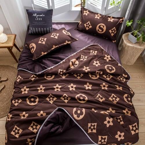 2021 Fashion Summer Quilt Blanket with Pillowcase 150 180 200