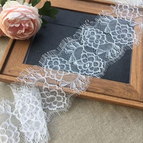 6M / lot 10.5cm Wide White Lace Fabric trim Wedding Decoration Sewing Applique Eyelashes Lace Ribbon