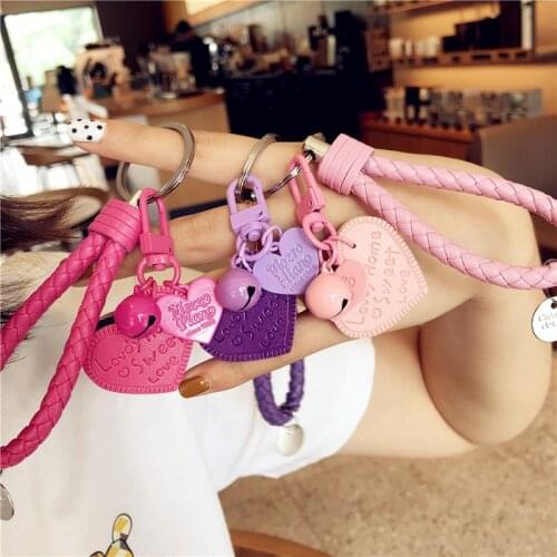 Heart-Shaped Leather Keychain Personality Creative Car Key Pendant Cute Backpack Shoulder Bag Ornaments Cute Female Couple Gifts