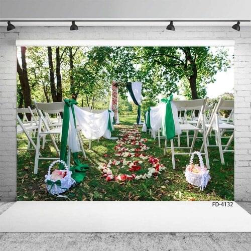 Flowers Petals Outdoor Chair Photographic Backdrop Custom Backgrounds for Lovers Valentines Day Wedding Photoshoot Photo Studio
