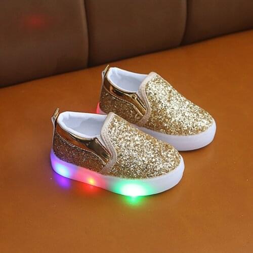 Kids Shoes Boys Girls LED Sneakers Children Casual Shoes Spring Autumn Shiny Glitter Sneakers With Lights Girl 1 2 3 4 5 6 Years