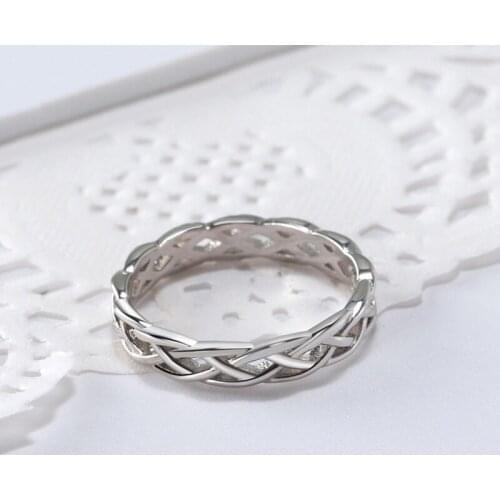 New Fashion Hollow Round Finger Rings Twisted Design Rose Golden Jewelry For Women Statement Wedding Punk Party Birthday Gifts