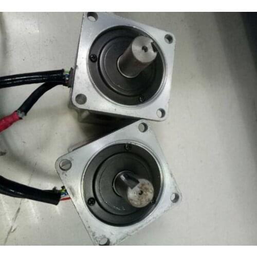 Servo motor SGML-02AF12 , Used one , 90% appearance new , 3 months warranty , fastly shipping