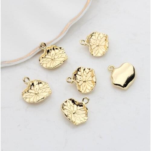 10pcs/lot Zinc Alloy Golden 3D Leaves Charms Earring Base Earring Connector For DIY Earrings Jewelry Accessorie