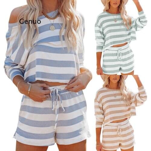 2021 Women Stripe Knitted Clothes Sets Long Sleeve Round Neck Shirt Elastic Waist Short Pant Ladies Pullover Loose Outfits