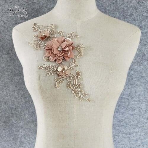 New Craft Embroidered Lace Collar Sequins Floral Lace Neckline Decorated Costume DIY Lace Applique Collar Sewing supplies YL1185