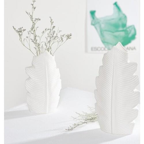 Leaf Shape Arts Vase Nordic Crafts Planter Modern Ceramic Flower Arrangement Decoration Flower Pot vase