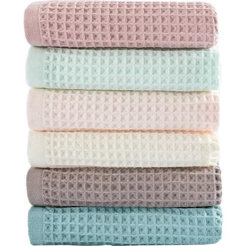 Cusack 1 pcs 70 x 140cm Waffle Pattern Bath Towel for Adults Couples Children Home Lightweight Easy to Dry 6 Color Solid Color