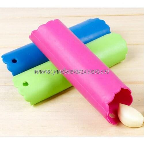 1 pc New Magic Peeled Garlic Tools Silicone Garlic Peeler Peel Barrel Peeling Easy Kitchen Tool