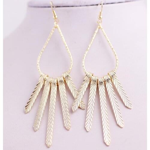 2021 New Trend Earrings For Women Statement Vintage Earrings Geometric Gold Metal Pendant Temperament High-end Long Earrings