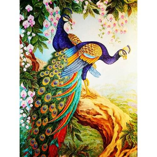 LaoJieYuan,DIY Diamond painting,Round Diamond Peacock Full rhinestone 5D diamond Embroidery cross stitch,needlework