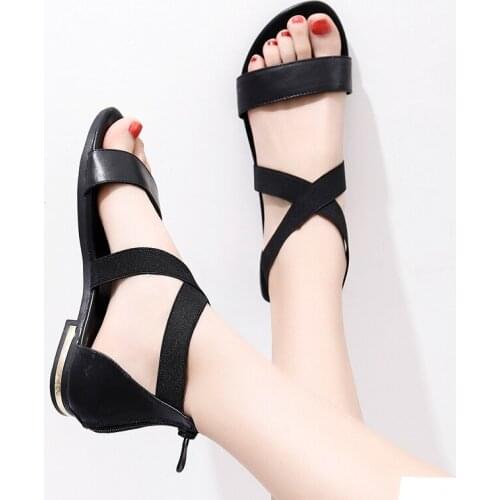 2021 leather ladies sandals fashion summer ladies flat shoes ladies sandals women shoes