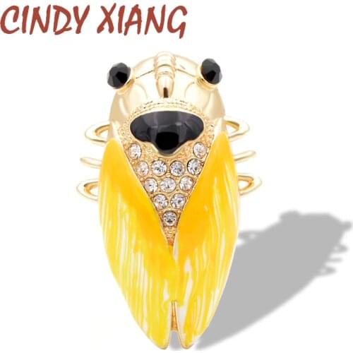 CINDY XIANG Fashion Style 2018 Brightly Colored Cicada Brooches For Women Three-color Crystal Insect Coat Sweater Accessories