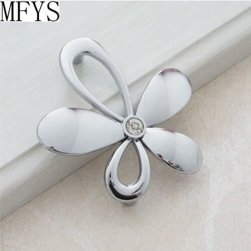 2.5" Flower Glass Crystal Dresser/Drawer Pulls Handles Knobs Silver Kitchen Cabinet Pulls Door Handle Knob Hardware Modern 64 mm