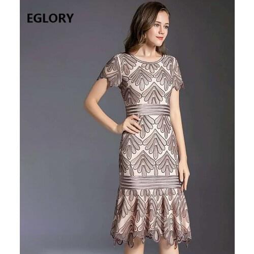 4XL Dress Vestidos 2020 Summer Cocktail Party Women Exquisite Embroidery Short Sleeve Midi Bodycon Sexy Mermaid Dress Grey Red