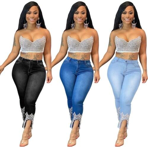 High Quality Beaded Women Jeans Stunning Hollow Out Design Bottom Fashion Lady Strechy Jeans Light Washed Denim Pants High Waist