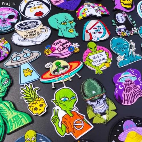 Prajna Hippie Alien Patch UFO Space Iron On Embroidered Patches For Clothing Cartoon Rainbow Unicorn Patch No Face Man Applique