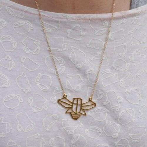 Trendy Gold Silver Color Cicada Necklace Women Origami Statement Pendant Bug Jewelry