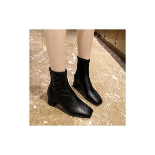 2021 Womens Fashion New Vulcanized Shoes Womens Sneakers White Black Walking Platform Shoes Comfortable Lace-up Casual Shoes