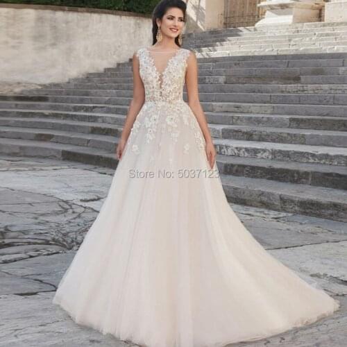 Wedding Dresses A Line Scoop Sleeveless 3D Flowers Lace Appliques Open Back Vestido De Noiva Bridal Gown Court Train