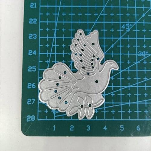 Metal Cutting Dies Cartoon Pigeon Frame DIY Stencils Scrapbooking Photo Album Embossing Paper Card Making Decor 2021 Punch