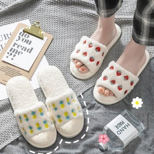 Creative Fruit Strawberry Pineapple women slippers Soft plush Non-slip lovely Ladies slippers Indoor Home Soft Stuffed shoes new