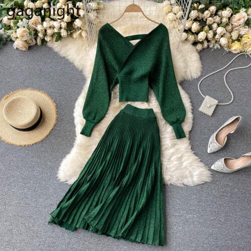 Gaganight Sexy V Neck Knitting Pullover And Elastic High Waist Pleated Skirt Two Pieces Set Women Spring Autumn Sweater Outfits