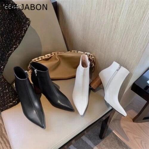 Fashion Black White Real Leather Women Ankle Boots Female Pointed Toe Square Heel Short Boots Stiletto Women Pumps Chelsea Boots