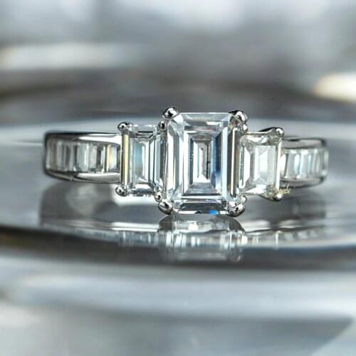 Huitan Minimalist Silver Color Women Rings Wedding Engagement Bands Jewelry High Quality Female Party Finger Ring Luxury Gift