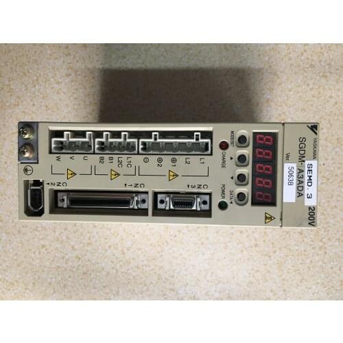 SGDM-A3ADA SERVO driver , used in good condition . 80% appearance new , good working , free shipping