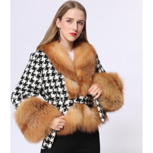 Texturned Tweed Wool Coat With Fluffy Fox Fur Collar Warm Luxury Outerwear Winter Fashion Women Long Sleeves Jacket New
