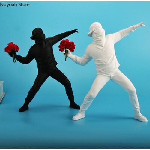 European-style Creative Flower-throwing Boy Statue Decoration Luxury Living Room Art Character Sculpture Modern Home Decoration