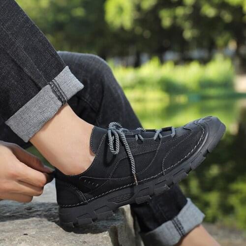 High Quality Hiking Shoes Fashion Sneakers Men Casual Shoes Classic Leisure Walk Outdoor Footwear Handmade Lace-up Solid Flats
