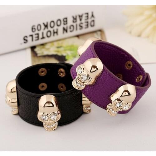 Dankaishi Punk Jewelry Skeleton Charm Skull Bracelet Geniune Leather Bangle for Lover Couple Gift Rhinestone Jewelry Accessories