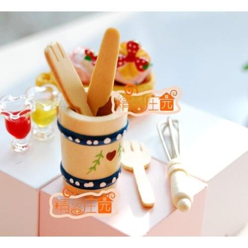 G05-X4344 children baby gift Toy 1:12 Dollhouse mini Furniture Miniature rement Whisk wooden utensils barrel
