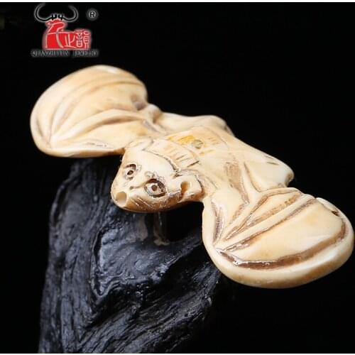 Natural bovine bone bat pendant back cloud king moon bodhi DIY accessories