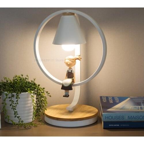 Nordic Modern Resin LED Table Lights for Boy Girl Bedroom Bedside Lamp Standing Desk Lamps Home Decor Modern Bird Light Fixtures