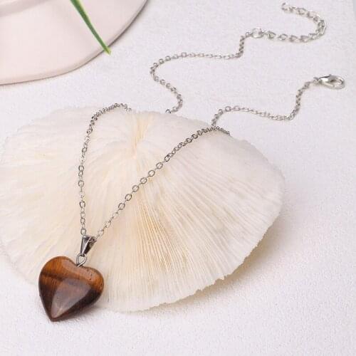 Natural Stone Pendant Heart Shape Natural Stone Tiger Eyes Necklace Quality Stainless Steel Necklace