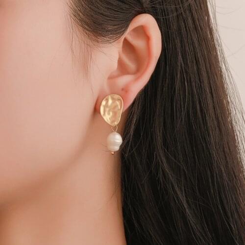 Dangle Earrings for women Hoop Hot Sale Simple Temperament Irregular Shaped Beads Geometry Creative Long Earring Womens Jewelry