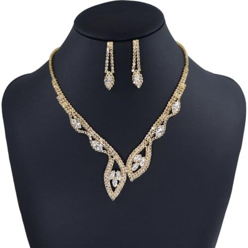 Exquisite Water Drop Shining Crystal Fashion Womens Earrings Necklace Set Luxury Zircon Jewelry Set Wholesale And Retail