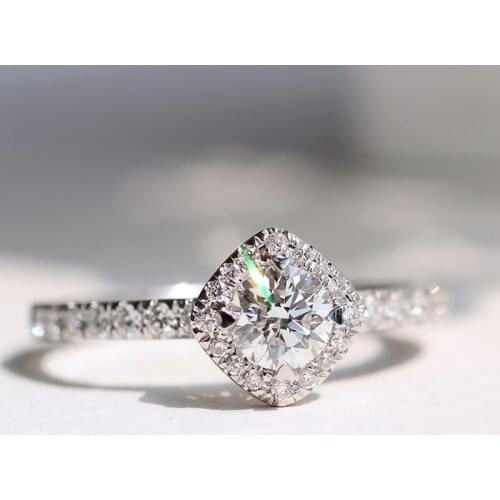 Sterling Silver 10k 14k white gold 0.5ct 5mm Round Cut Moissanite Ring Wedding Engagement Ring For Women