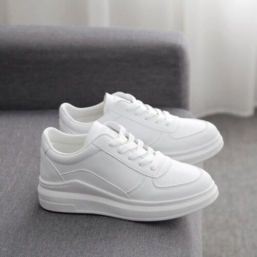 White Womens Sneakers Winter short Plush walking shoes Keep warm platform sneakers Casual Wild Ladies shoes
