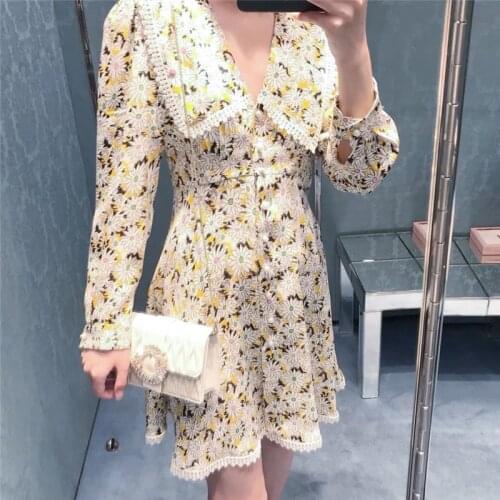 2021 New Daisy Print Designer Dress Women Long Sleeve Dress Preppy Style Peter Pan Collar A Line Vintage Dress Vestidos
