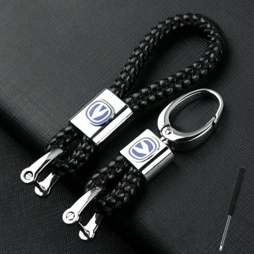 Car keychain key ring suitable for Changan cs75cs55 Yidong cs35V7cx70 Benben CS95CS15 waist trailer key chain lock accessories