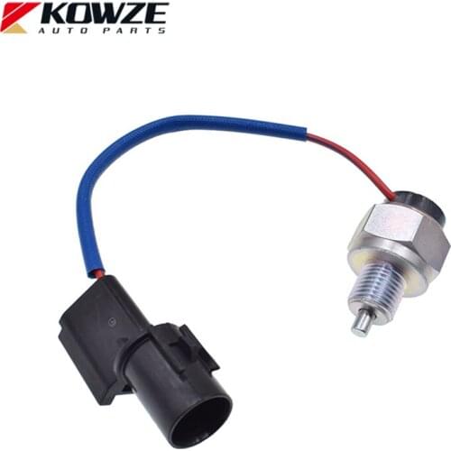 KOWZE TF HL Gearshift Lamp Switch 8604A006 fit for Mitsubishi Pajero 2008-2015 KH4W KH6W KH8W KH9W L200 2005-2015 KB4T KB8T KB9T