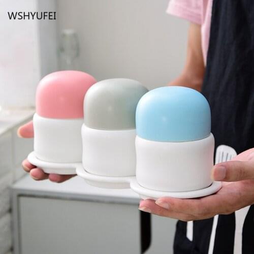 Creative Pills Ceramic Sealed Seasoning jar with lid Pepper storage bottle Storage bottle Kitchen Supplies Housewarming gift