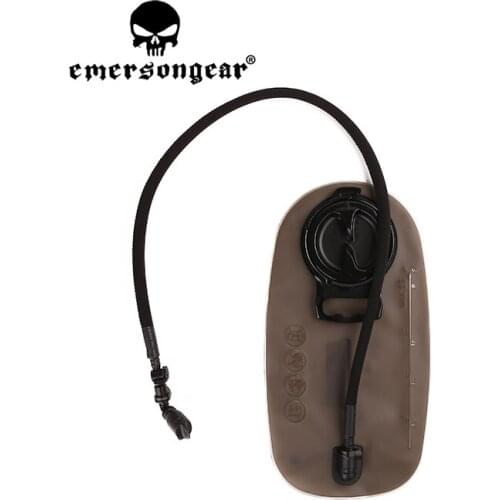 Emersongear Tactical TPU 2.5L Hydration Bladder Water Bag W Type Switch Faucet Poches Outdoor Traveling Hunting Hiking Trekking