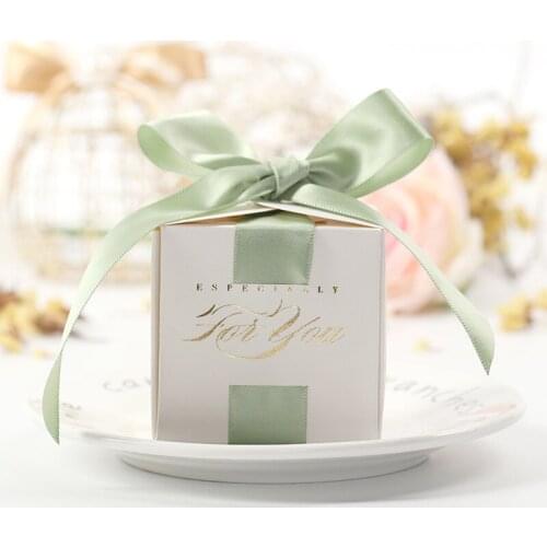 Gold Stamping Green White Wedding Candy Box European Retro Wedding Small Size Candy Box Simple Wedding Candy 4 Colors